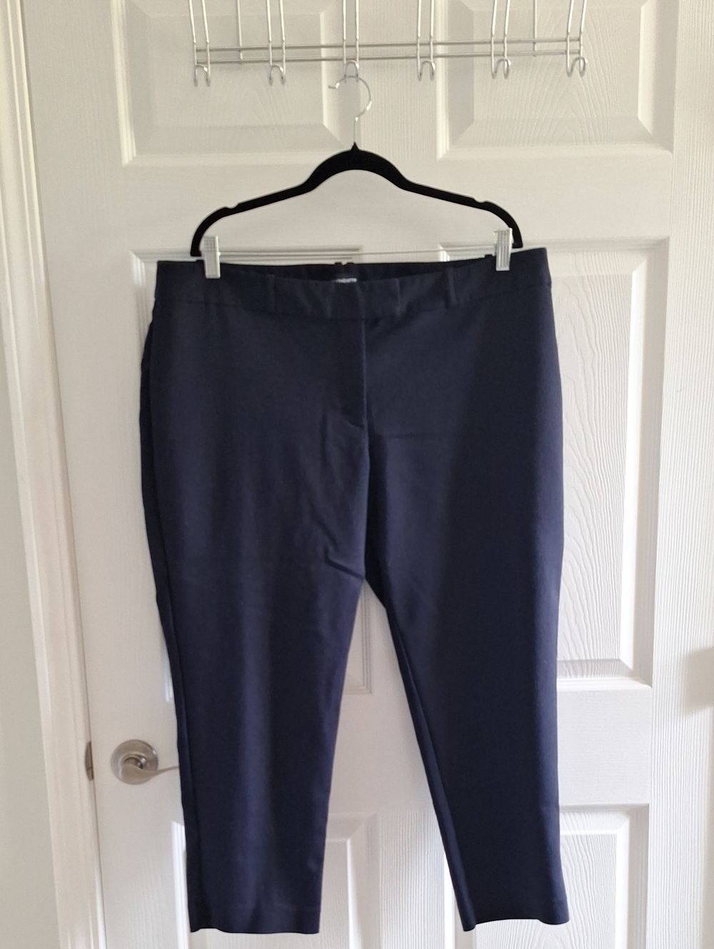 Liz Claiborne Navy Cropped Stretch Dress Pants